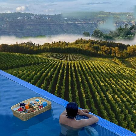 Elsewhere Villa By Hill Staytion Mahabaleshwar Bagian luar foto